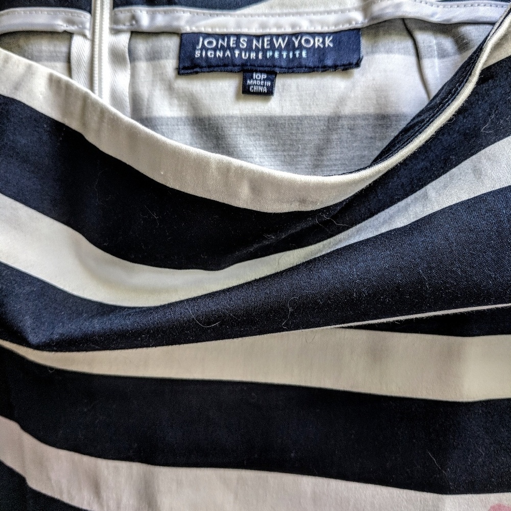 Jones New York Stretch Cotton Skirt - Picture 2 of 5